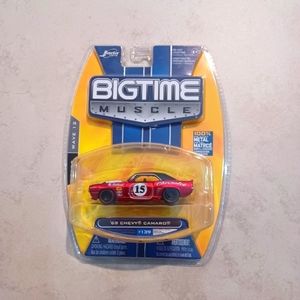 Jada Toys BIGTIME MUSCLE NIP #139 69 Chevy Camaro 1/64th